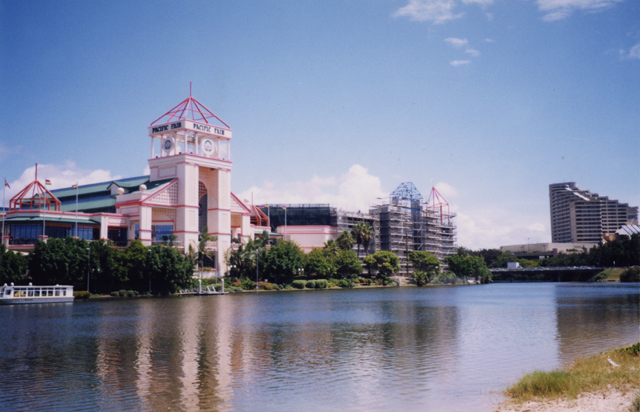 File:Pacific Fair Shopping Centre Gold Coast 01.jpg - Wikipedia